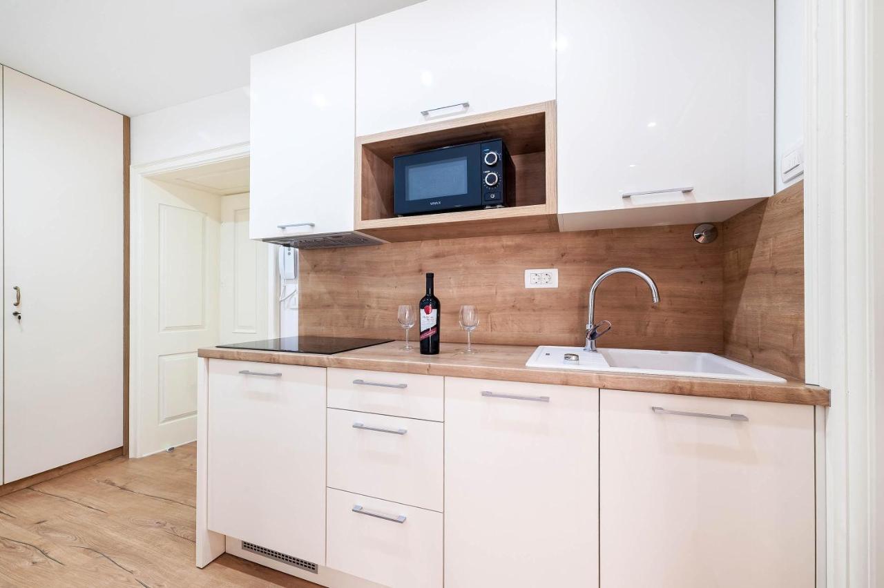 Rialto Luxury Apartment シベニク エクステリア 写真