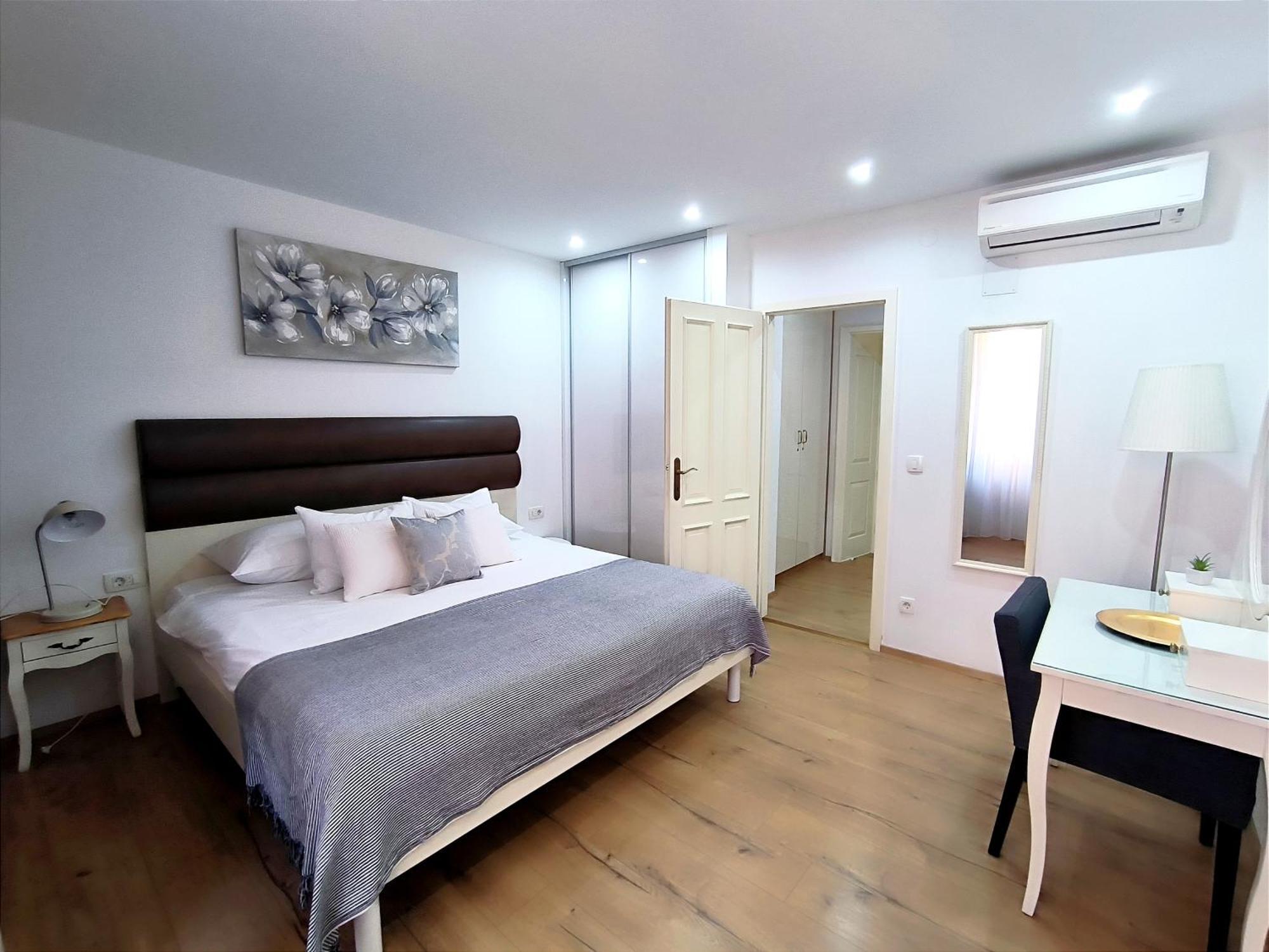 Rialto Luxury Apartment シベニク エクステリア 写真
